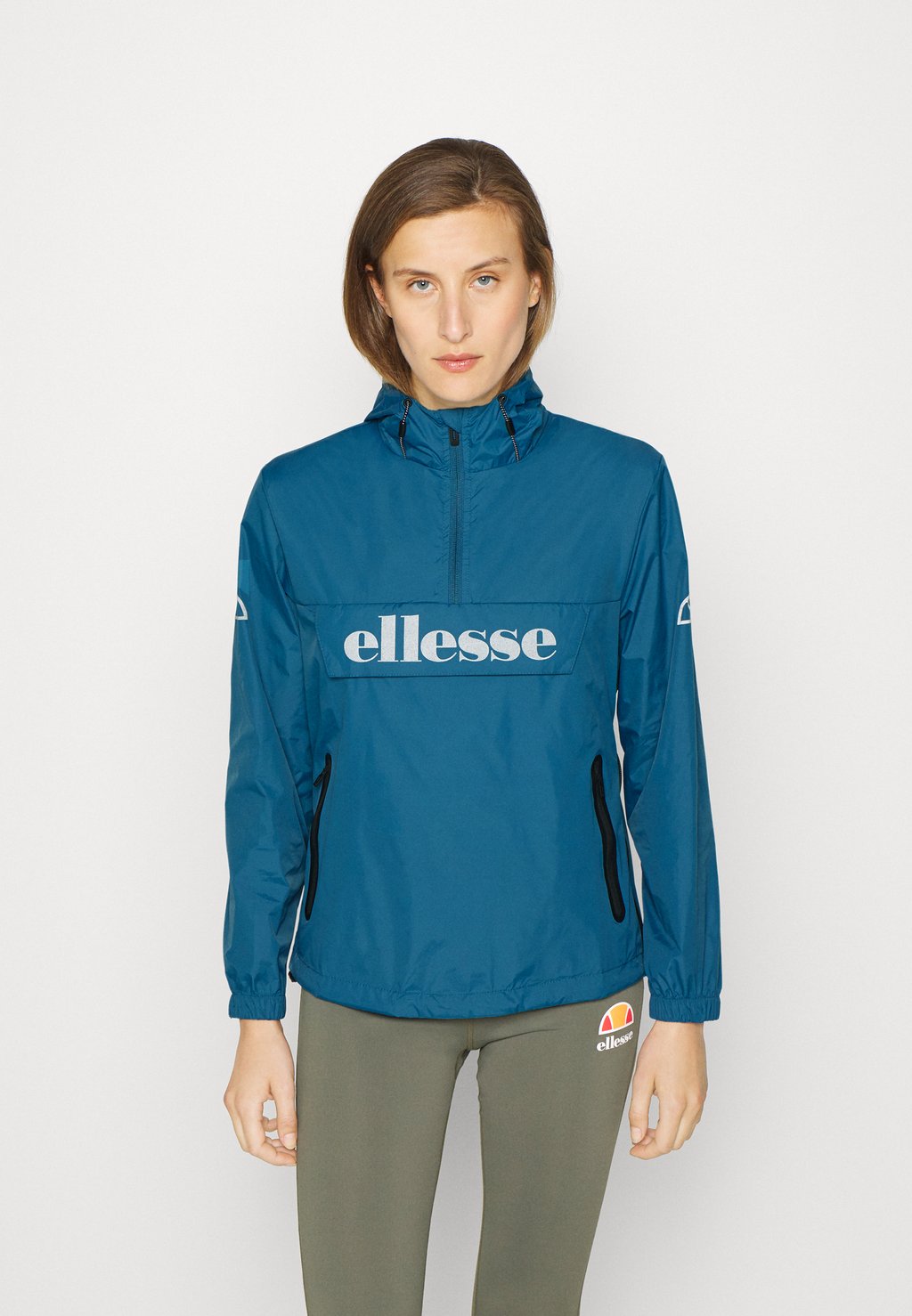 

Ветровка Ellesse, синий