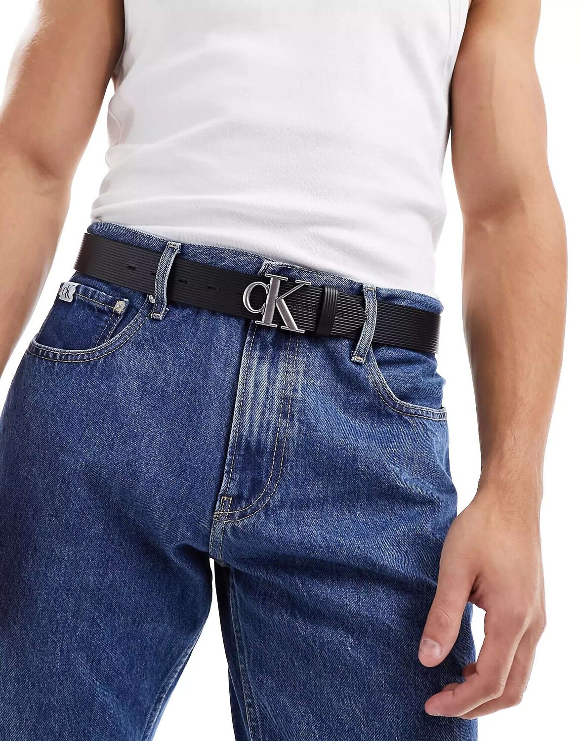 

Круглый кожаный ремень Calvin Klein Jeans шириной 35 мм черного цвета