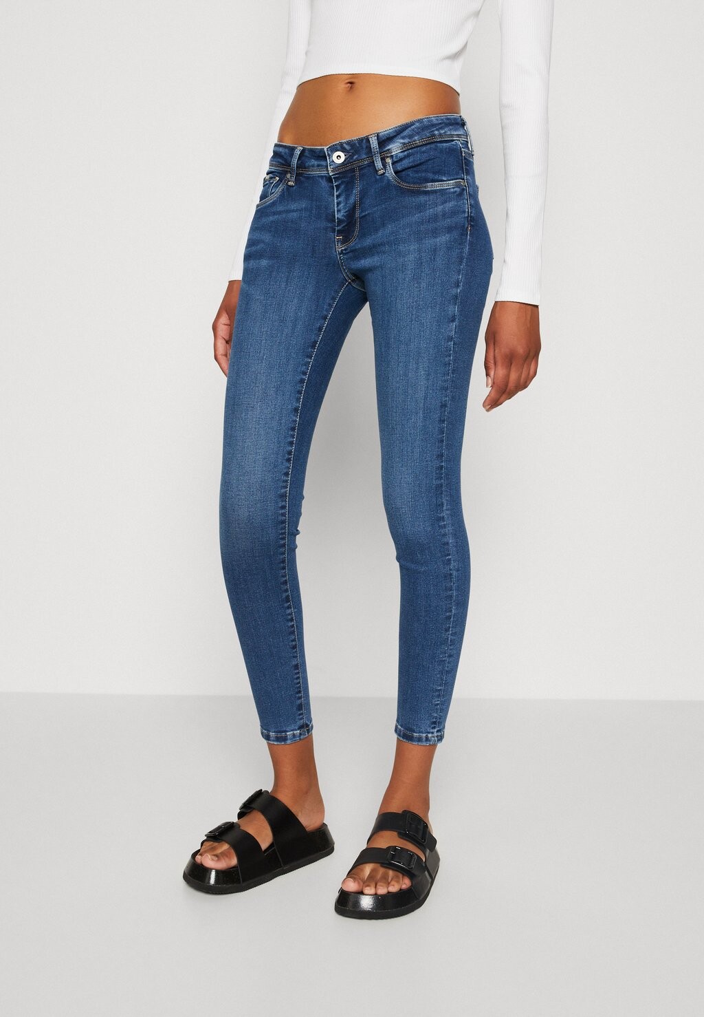 

Джинсы Skinny Fit Pepe Jeans