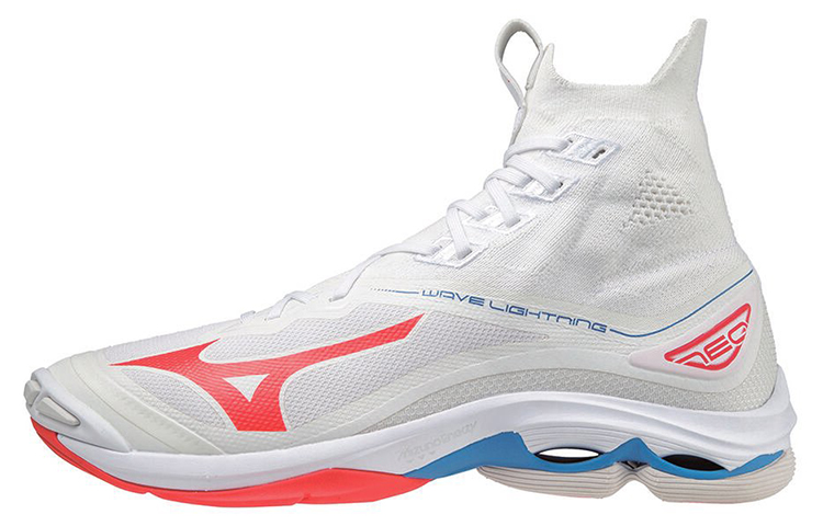 

Кроссовки унисекс Mizuno Wave Lightning Neo