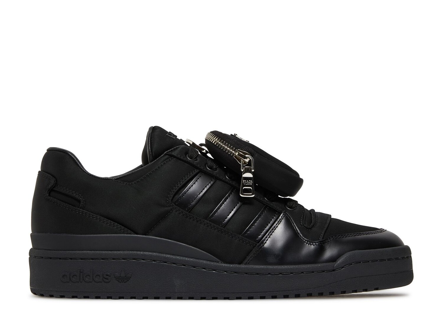 Кроссовки adidas Prada X Forum Low 'Core Black', черный кроссовки adidas ncaa x forum low arizona state белый