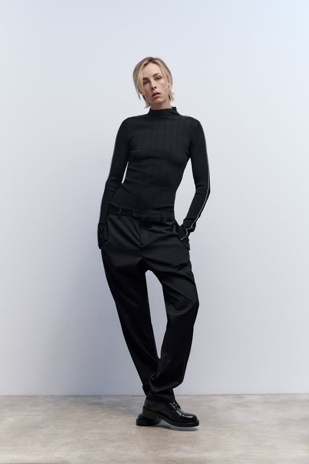 

Длинные джинсы прямого кроя с высокой талией Z1975 ZARA, черный