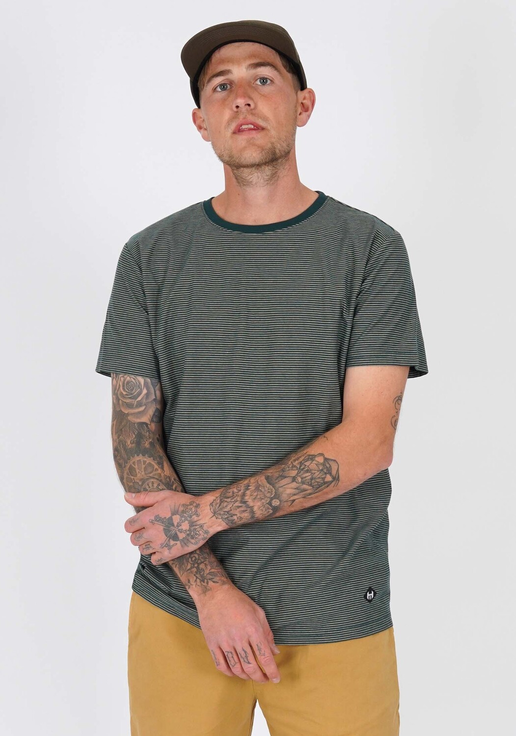 

Футболка HONESTY RULES Micro Striped, цвет racing green beige