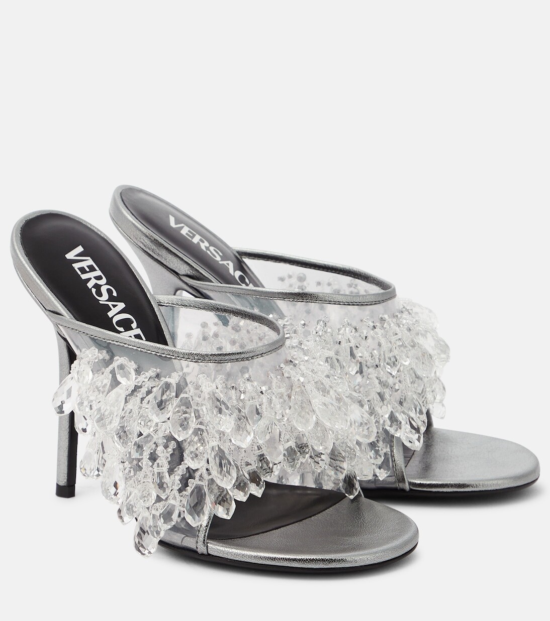 

Декорированные туфли-лодочки из пвх Versace, серебро