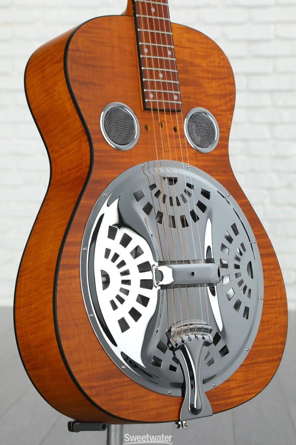 

Резонатор Epiphone Dobro Hound Dog Deluxe с круглым вырезом - винтажный коричневый
