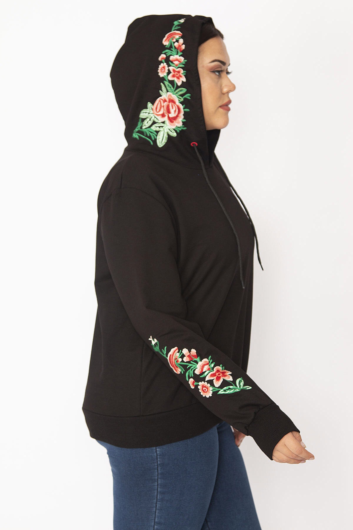 Женская черная толстовка с капюшоном большого размера с вышивкой 65n28356 Şans, черный женская толстовка с капюшоном зимняя большого размера с принтом бабочек