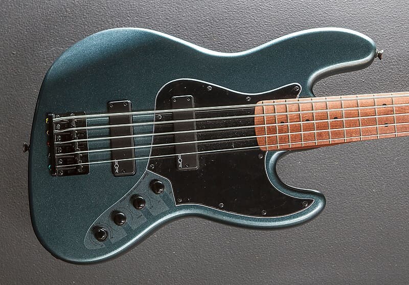 

Басс гитара Squier Contemporary Active Jazz Bass HH V - Gunmetal Metallic w/Roasted Maple