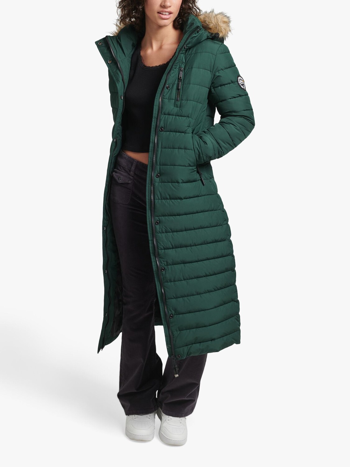 

Удлиненный легкий пуховик с капюшоном из искусственного меха Superdry, зеленая эмаль