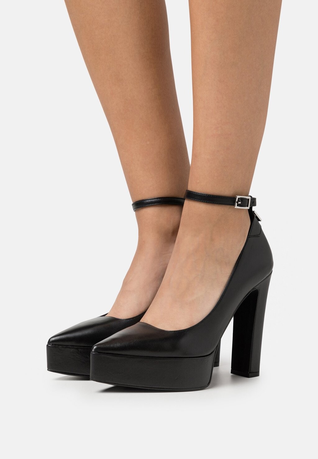 

Туфли SOIREE PLATFORM LOOP KARL LAGERFELD, черный