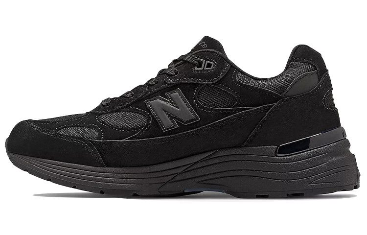 

New Balance 992 Сделано в США, черный