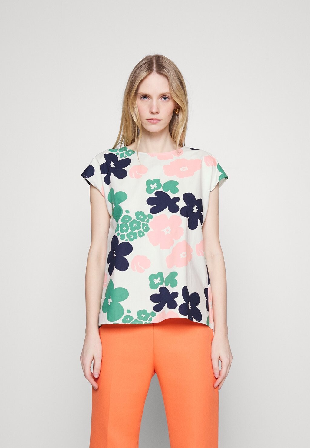 

Блузка Marimekko