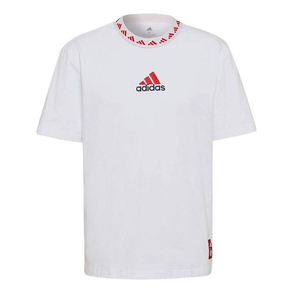футболка adidas originals spectrum tee round neck pullover short sleeve white белый Футболка adidas Logo Round Neck Pullover Sports Short Sleeve Bayern Munich White, белый