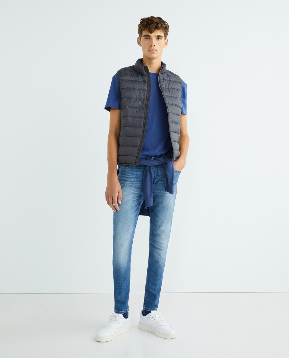 

Мужские джинсы скинни Simon на средней посадке Tommy Jeans, индиго
