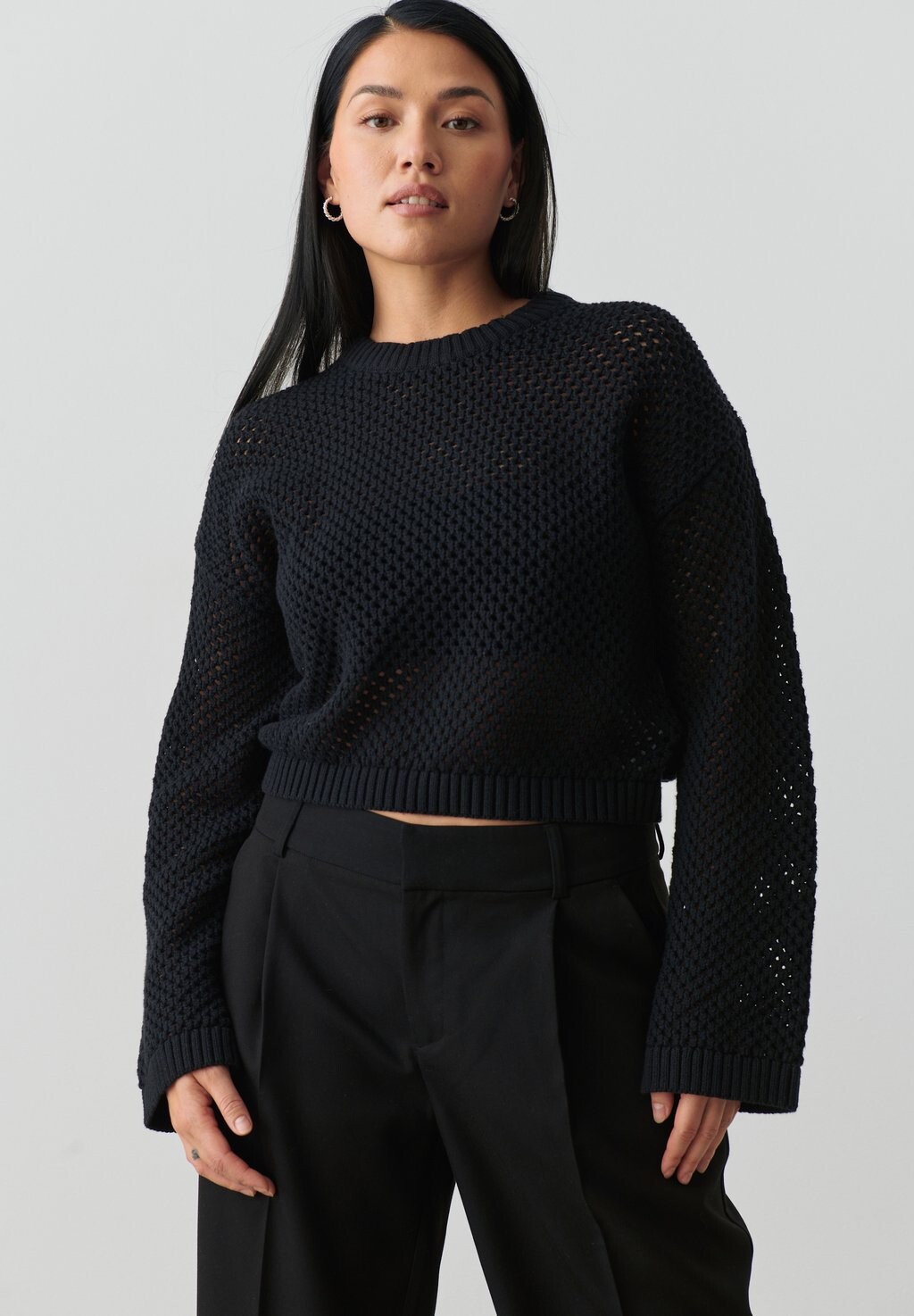 

Свитер Gina Tricot, черный