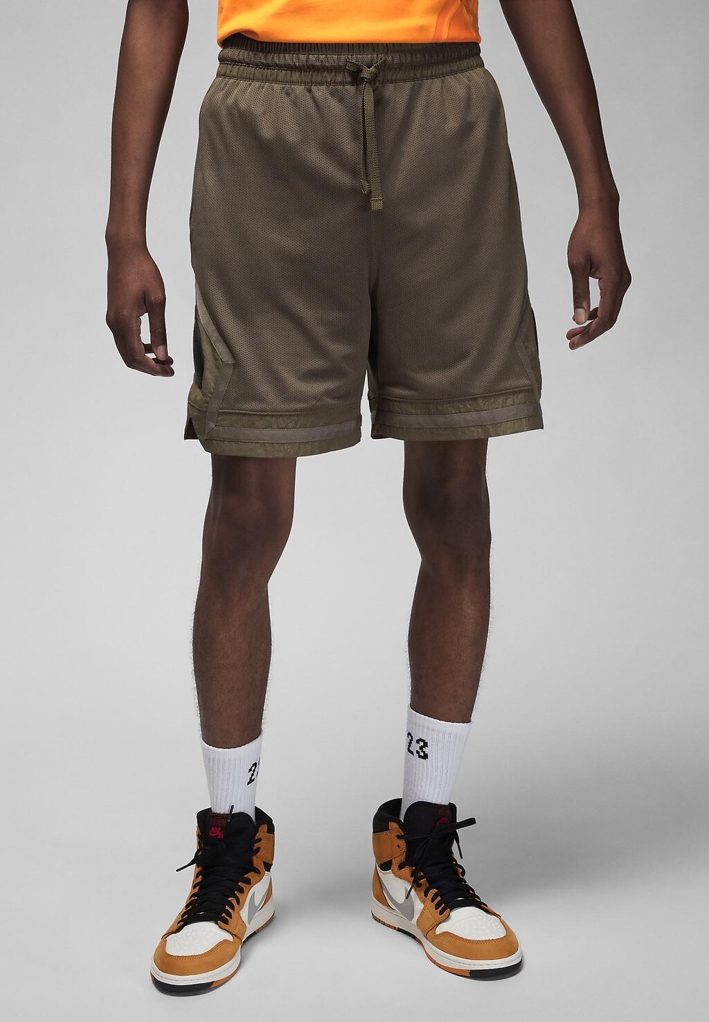 

Шорты JORDAN X PARIS ST GERMAIN DIAMOND Nike, паломино магма оранжевый