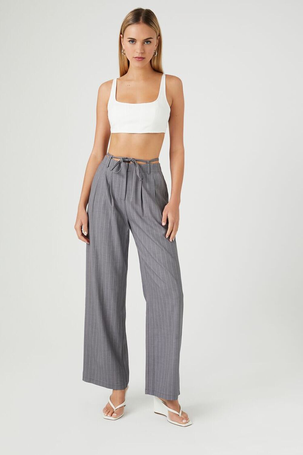 

Широкие брюки в тонкую полоску Forever 21, серый