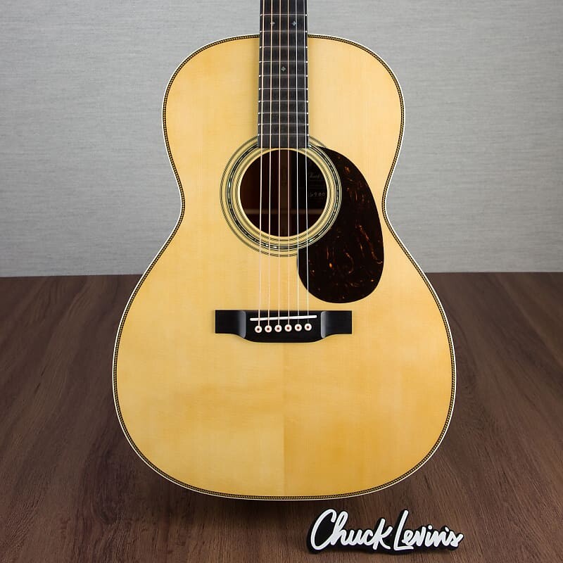 

Акустическая гитара Martin Custom Shop 000-12 Swiss Spruce/Cocobolo Acoustic Guitar - CHUCKSCLUSIVE - #M2698037
