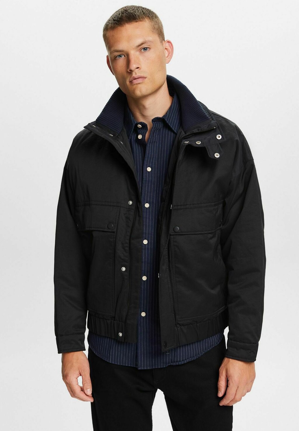 

Ветровка Esprit OUTDOOR, антрацит