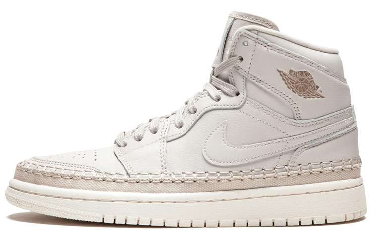 

Jordan 1 Retro High Desert Sand (W)