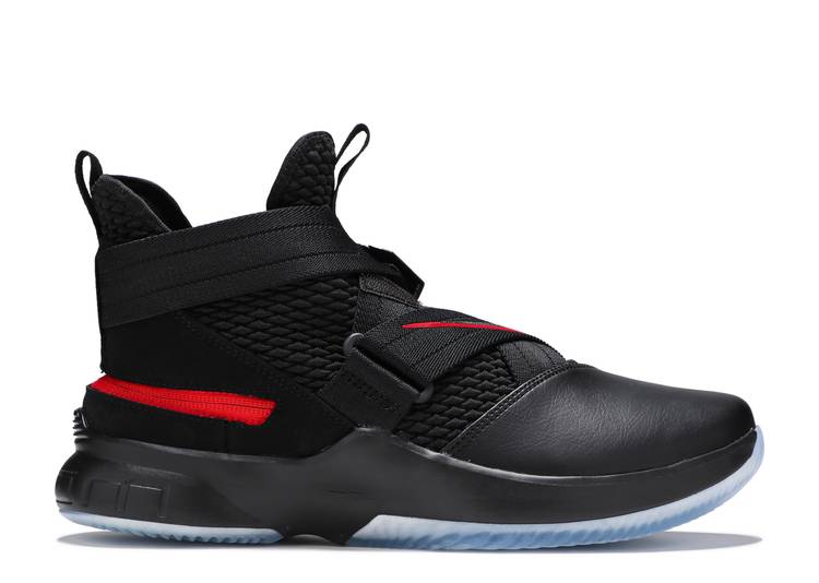 

Кроссовки Nike LEBRON SOLDIER 12 FLYEASE 'BLACK RED', черный