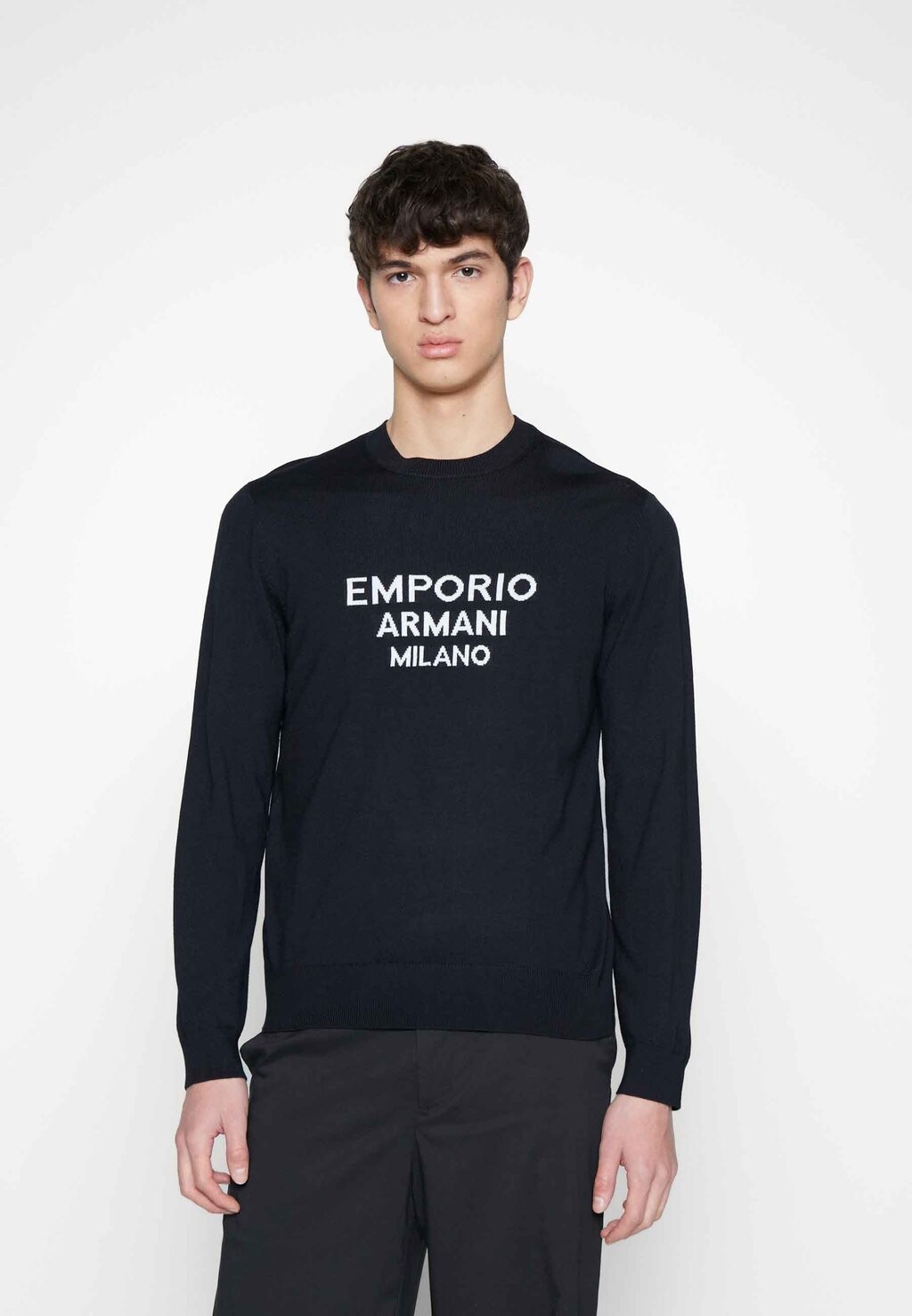 

Свитер Emporio Armani