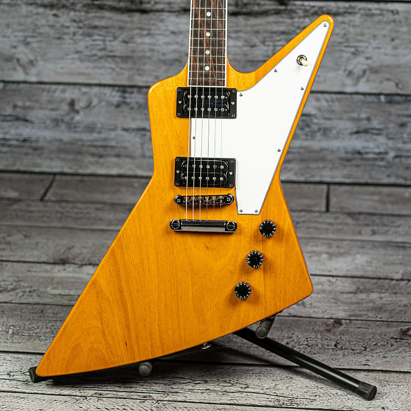 

Электрогитара Gibson '70s Explorer - Antique Natural