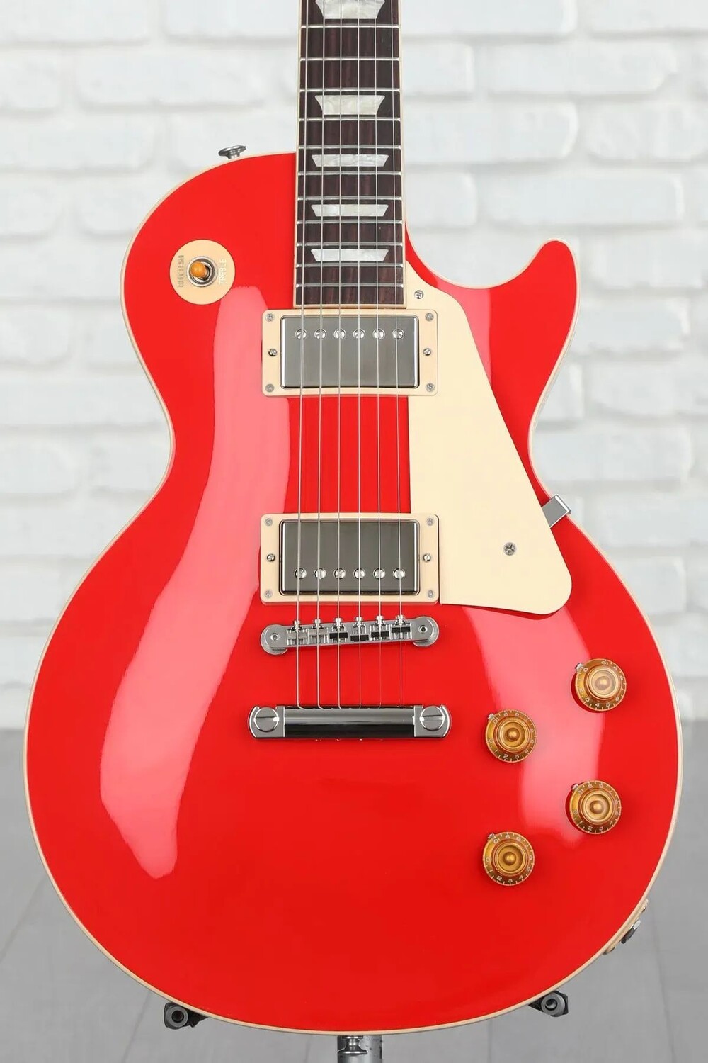 

Новая электрогитара Gibson Les Paul Standard '50s Plain Top - Cardinal Red