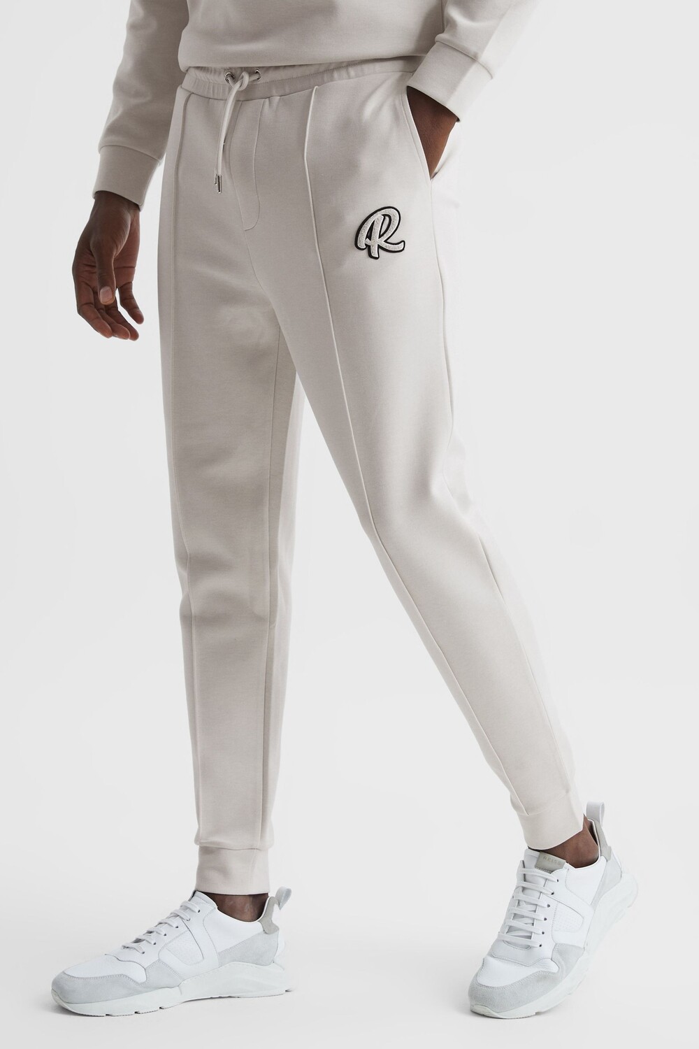

Повседневные беговые брюки Premier R Lounge Reiss, белый