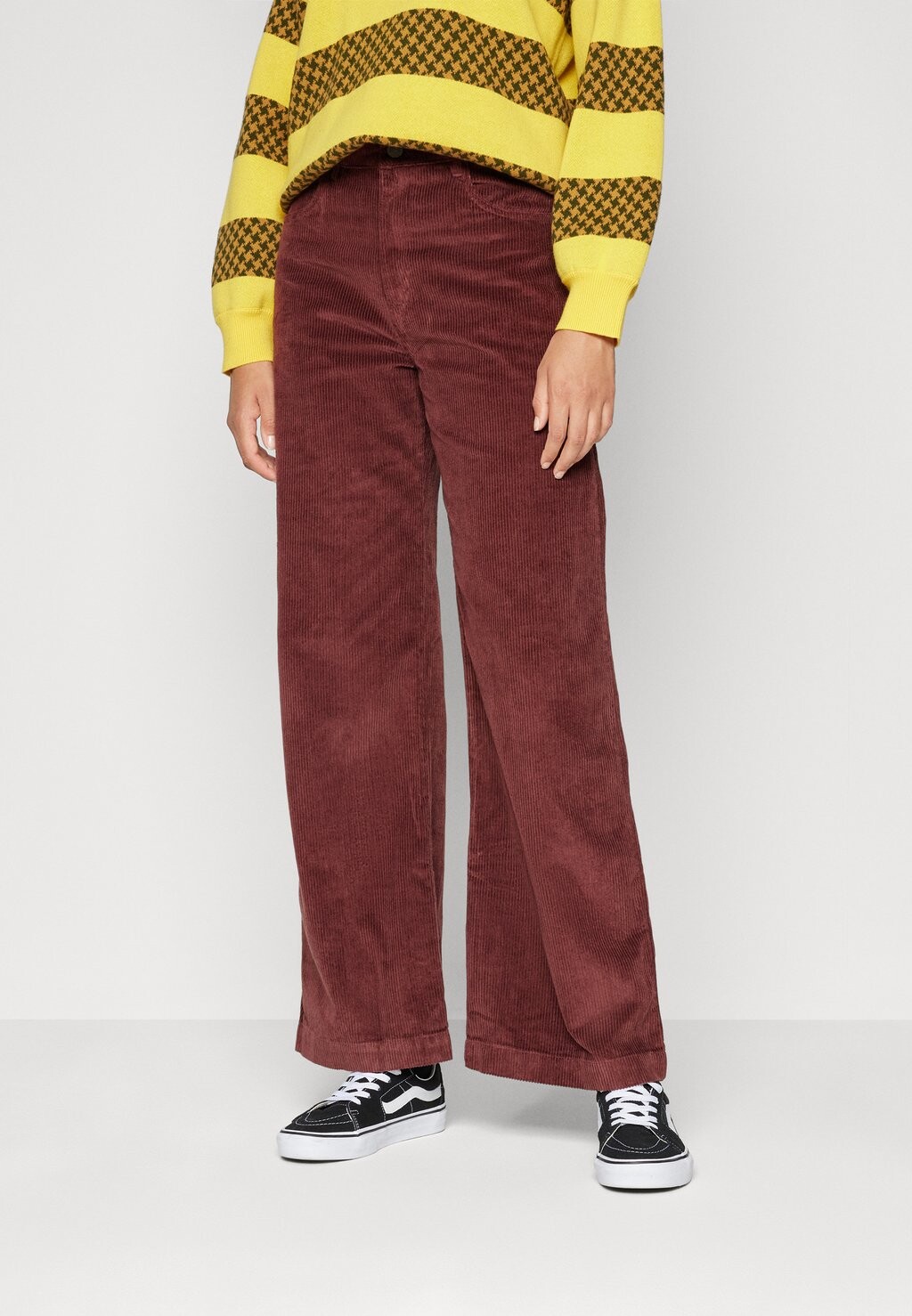 

Брюки из ткани SURF ON CLOUD Roxy, коричневый