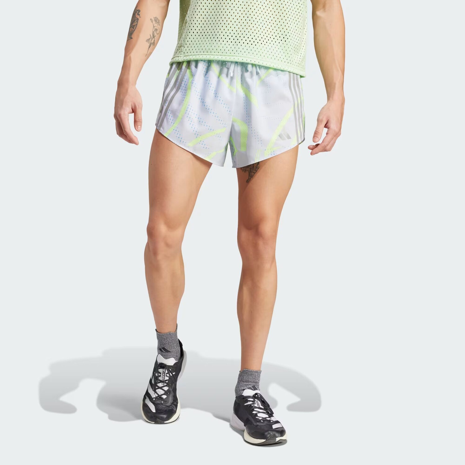 

Шорты Adidas, цвет Halo Silver/Blue Burst/Green Spark