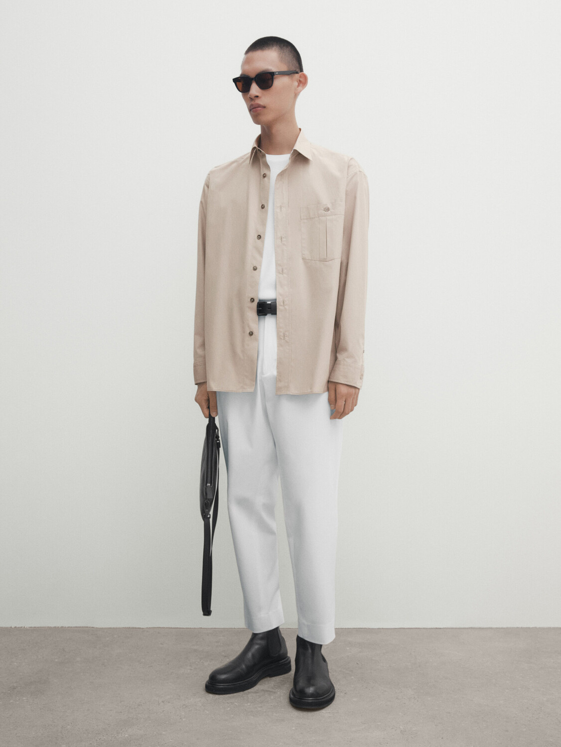 

Рубашка из поплин свободного кроя с карманом Massimo Dutti, цвет камня