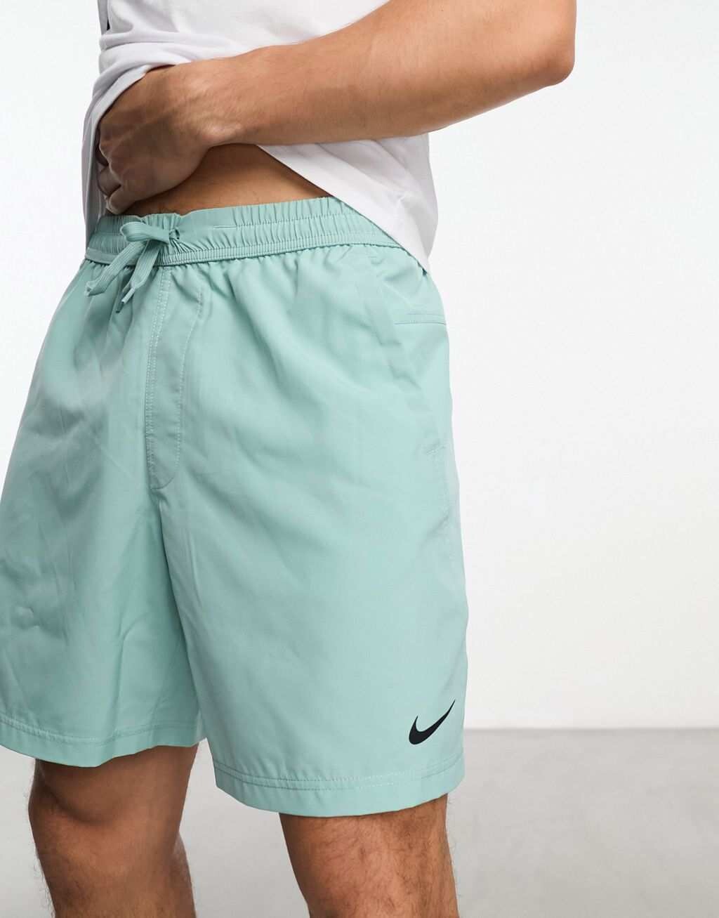 

Синие шорты Nike Training Form Dri-Fit 7 дюймов