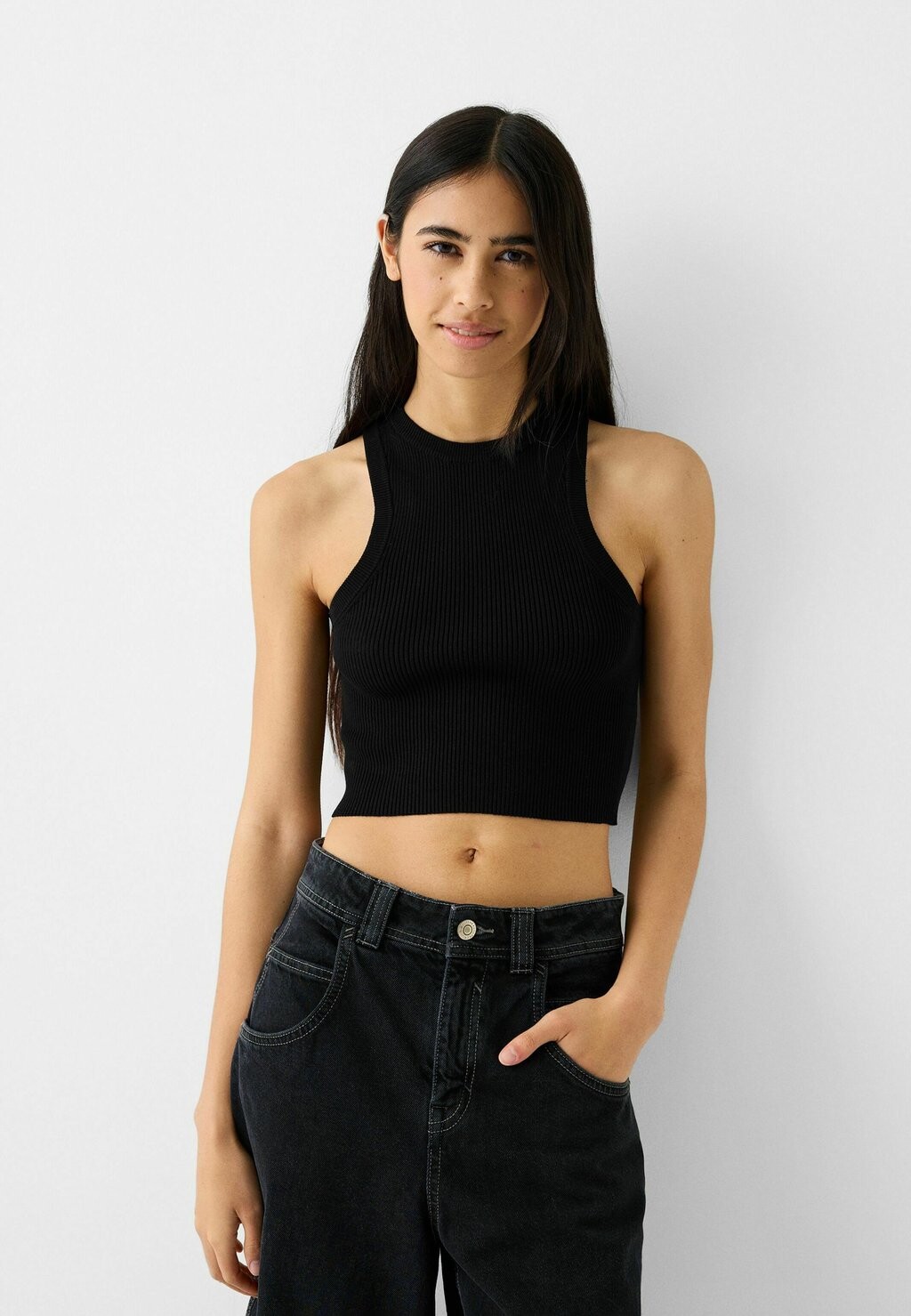 Топ SLEEVELESS Bershka, цвет black