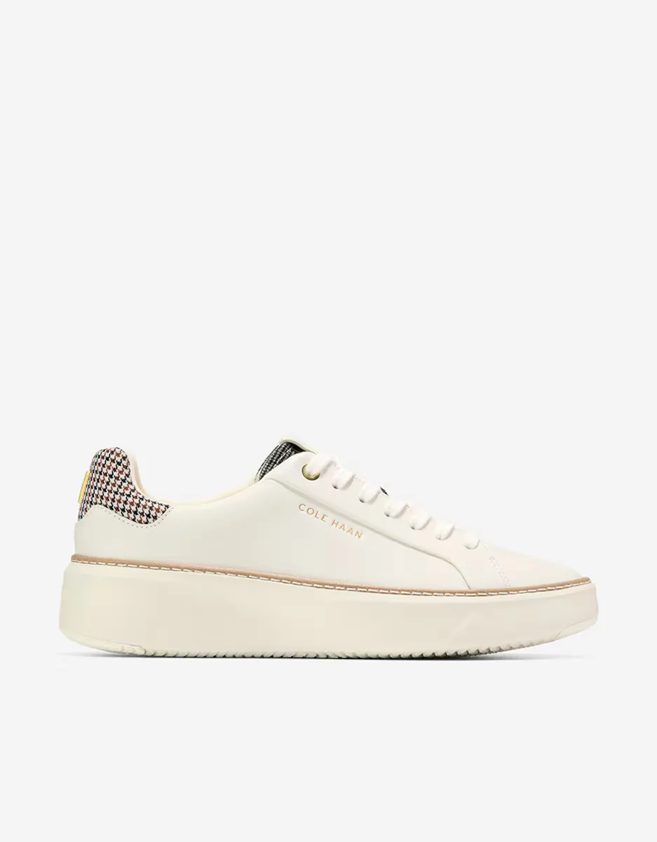 

Женские кожаные кроссовки с принтом на пятке Cole Haan, белый