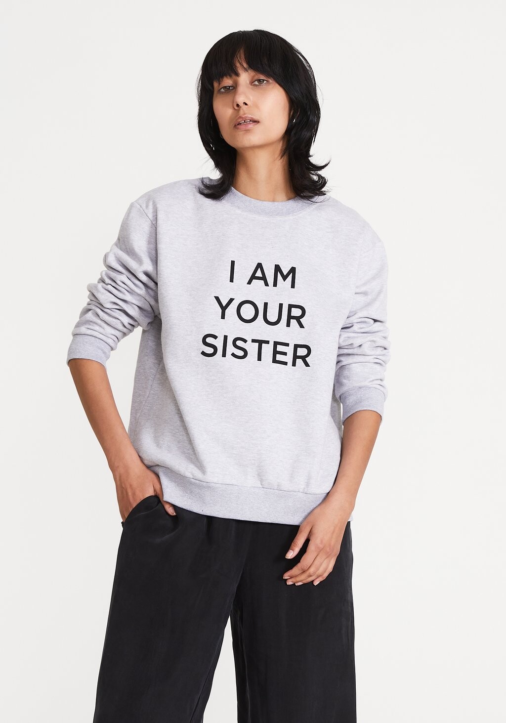 

Толстовка I AM YOUR SISTER, Серый
