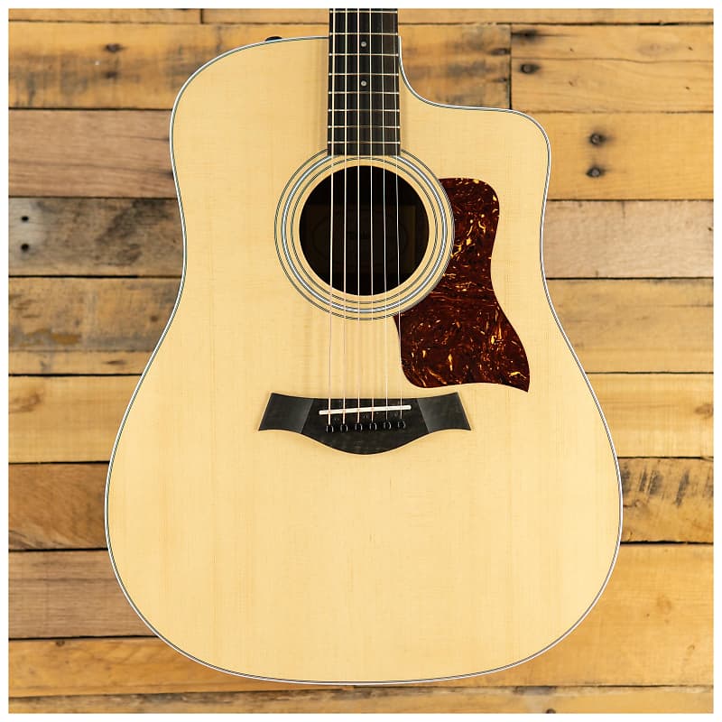 Акустическая гитара Taylor 210ce Acoustic-Electric Guitar - Natural акустическая гитара taylor ts bt taylor swift acoustic guitar natural sitka spruce