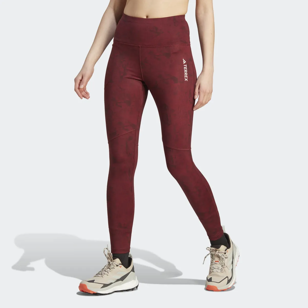 

Тренировочные тайтсы adidas TERREX "TERREX MULTI ALLOVER PRINT" (1 шт.), красный