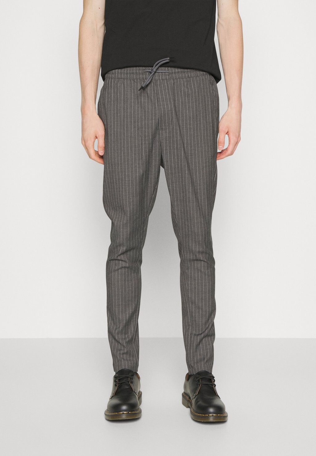 

Брюки ONSLINUS TAP STRIPE PANT Only & Sons, средний серый меланж