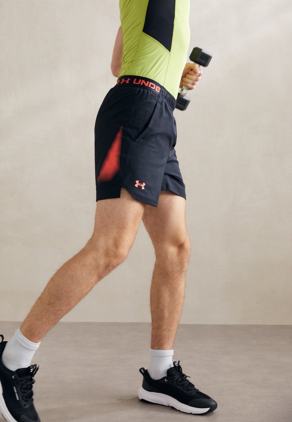 

Спортивные шорты VANISH WVN GRAPHIC STS Under Armour, черный