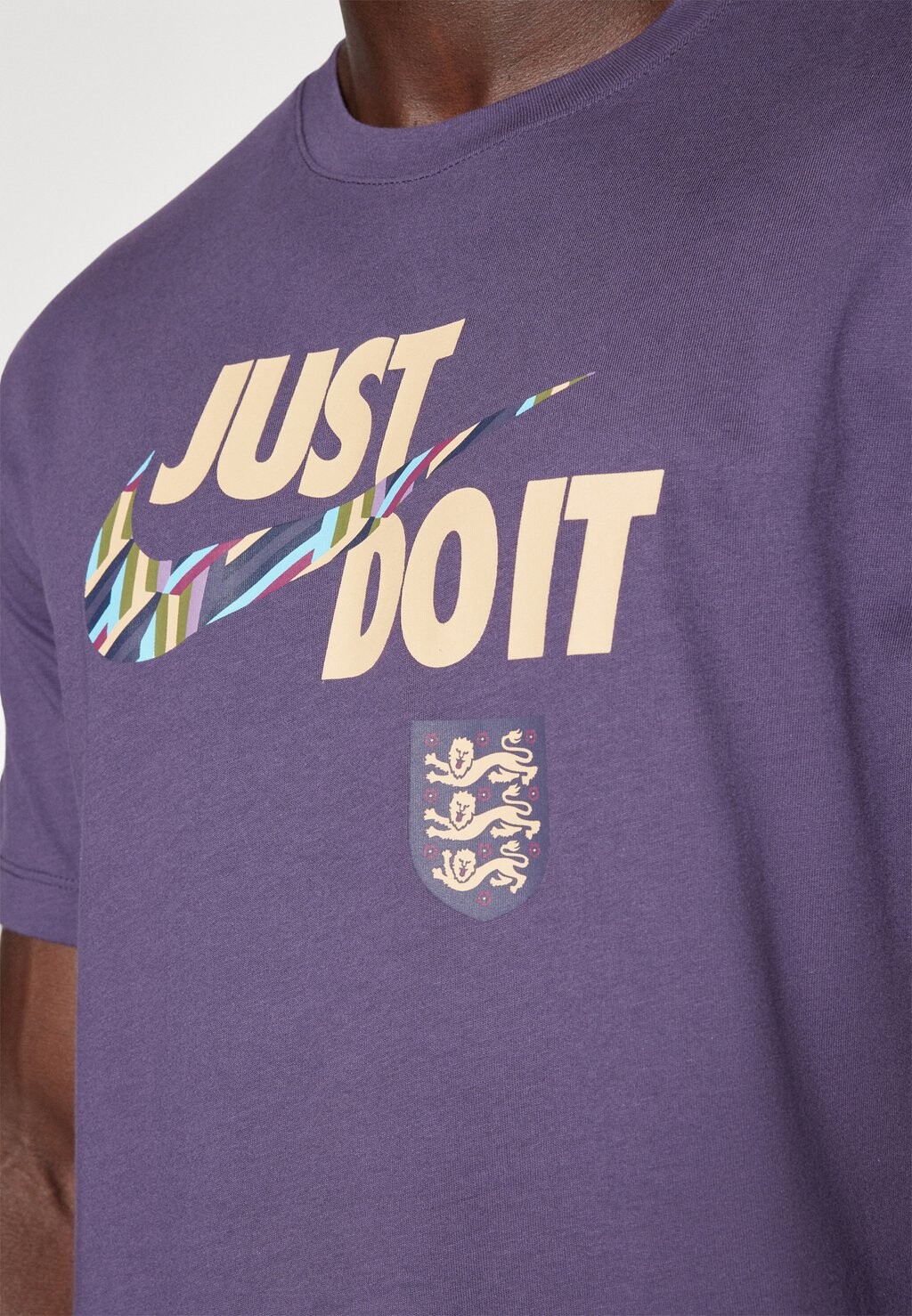 

Футболка с принтом Tee Nike, фиолетовый