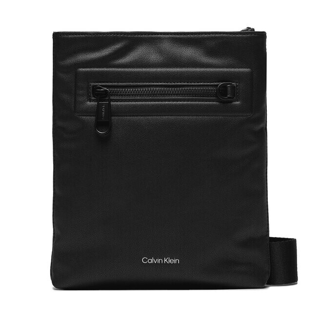 

Сумка Calvin Klein CkElevated Flatpack, черный