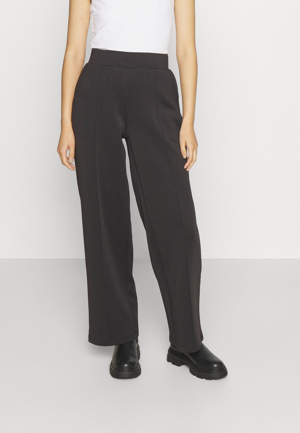 

Брюки VMPANNA WIDE PANT Vero Moda Petite, цвет black