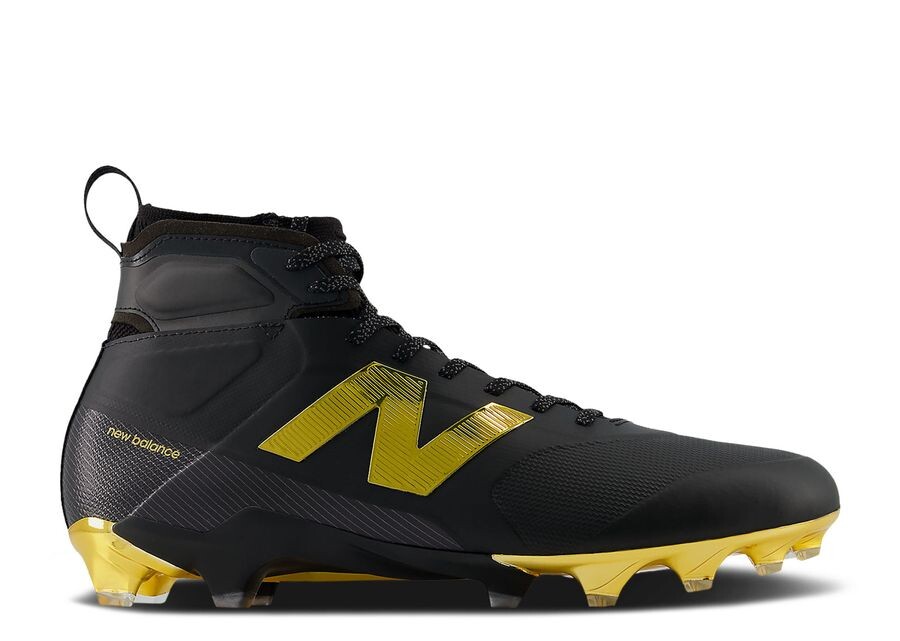 

Кроссовки New Balance New Balance Fortress, цвет First Edition Black