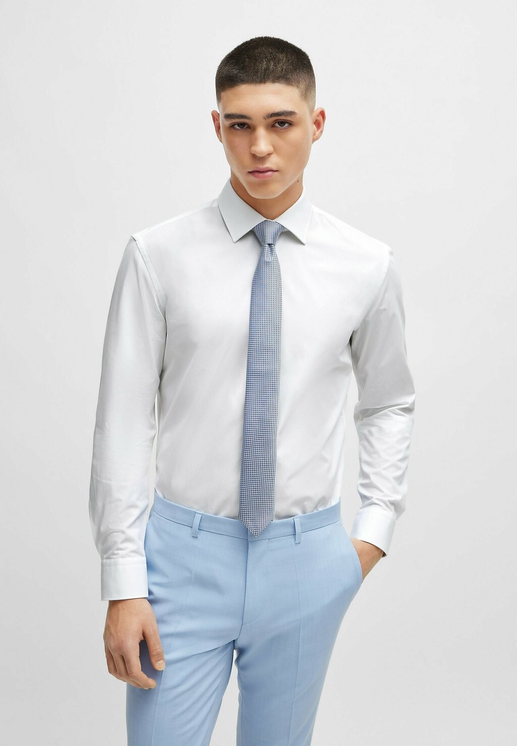 

Галстук HUGO, цвет light blue five