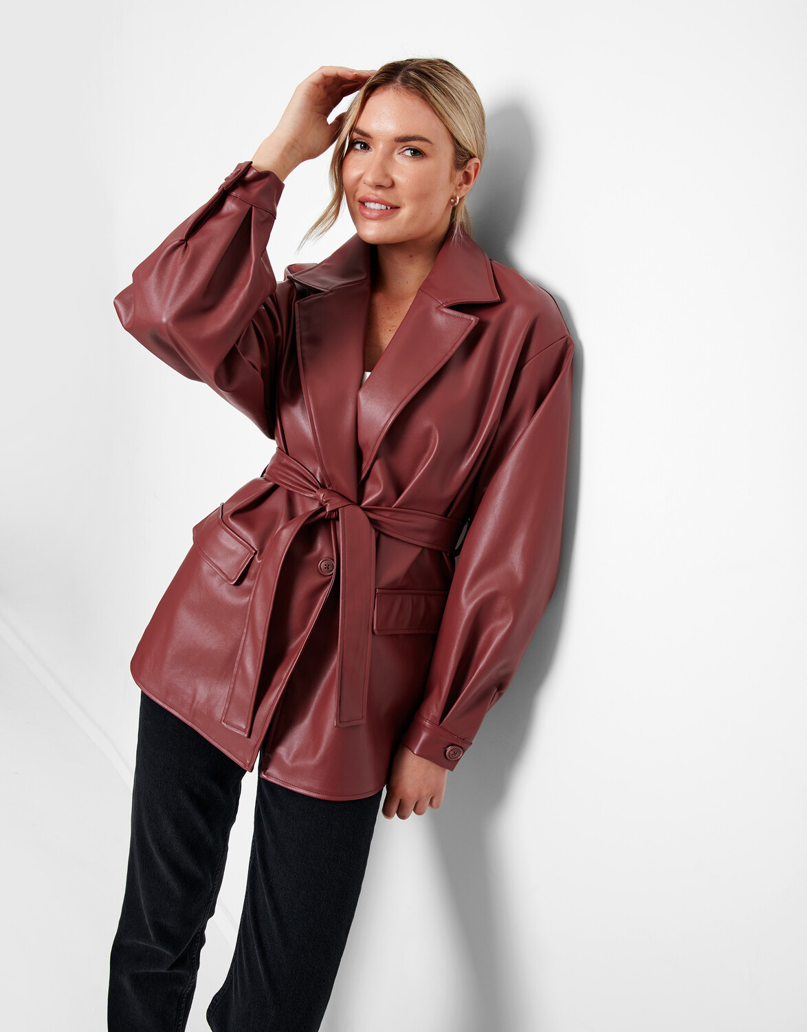 

Кожаная куртка Threadbare Lederimitatjacke Coralie, темно красный