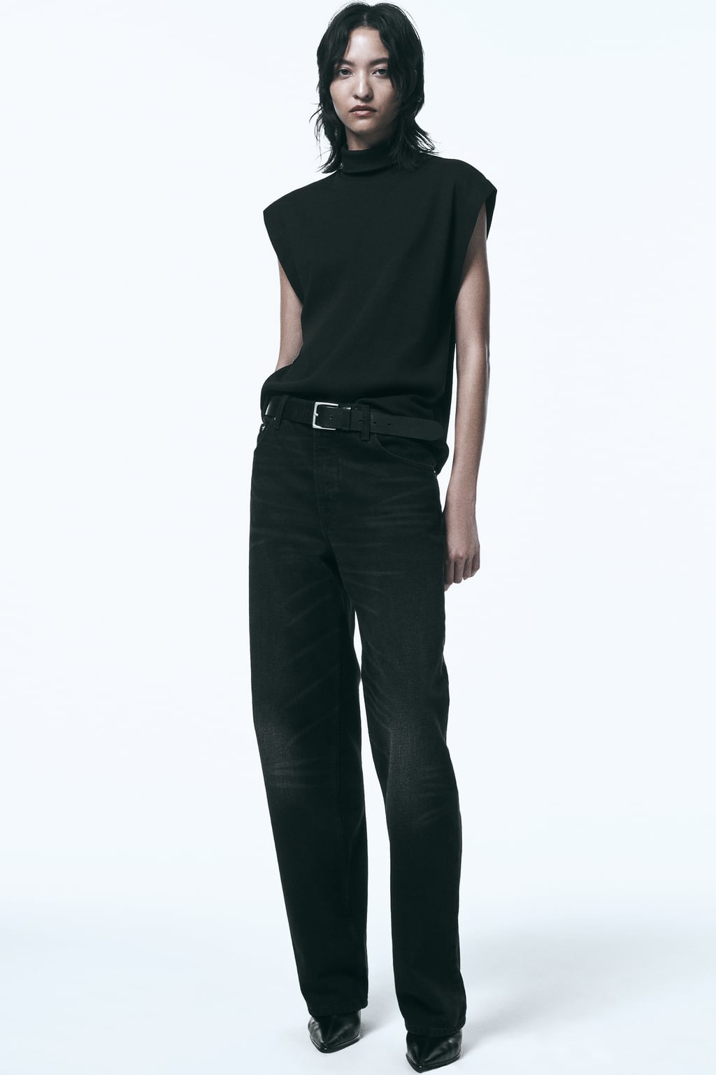 

Хлопковая футболка в рубчик ZARA, черный