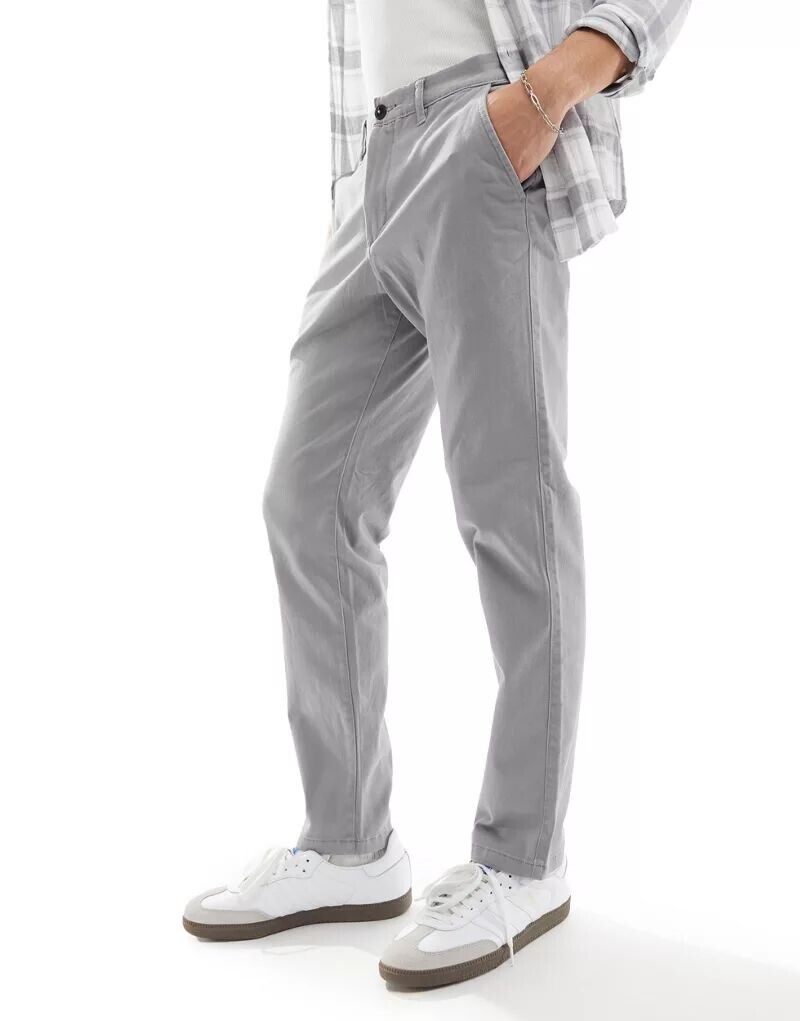 

Серые узкие брюки чиносы Jack & Jones