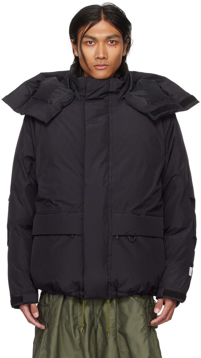 

Черный пуховик Expedition Daiwa Pier39