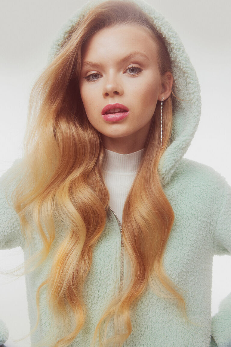 

Худи teddy на молнии H&M, зеленый