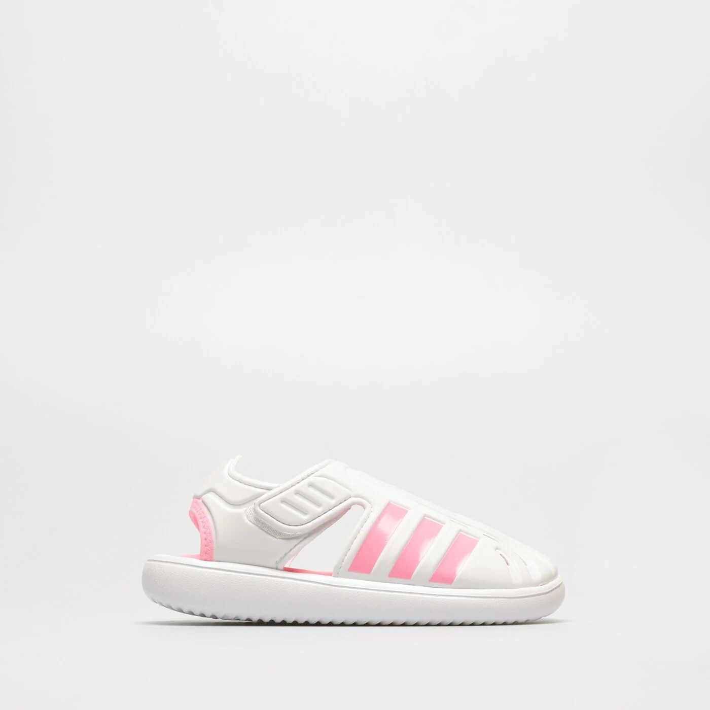 цена Кроссовки-сандалии Adidas, белый